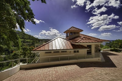 Luxury Villa Photo #2