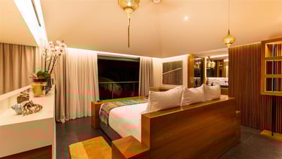 Luxury Villa Photo #64