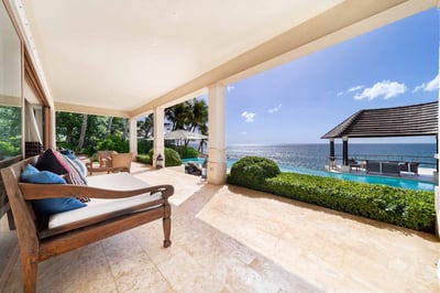 Luxury Villa Photo #11
