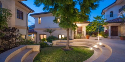 Luxury Villa Photo #15