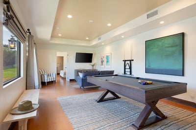 Luxury Villa Photo #26