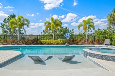 Luxury Villa Photo #3