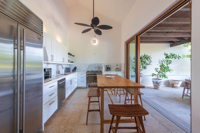 Luxury Villa Photo #13