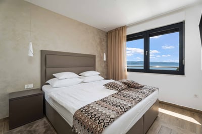 Luxury Villa Photo #24