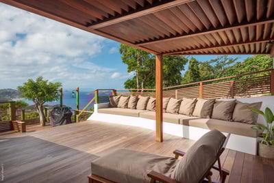 Outdoor Lounge