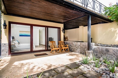 Luxury Villa Photo #24