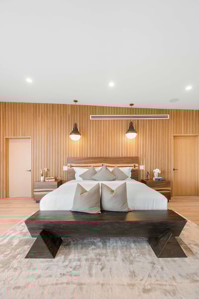 Luxury Villa Photo #15