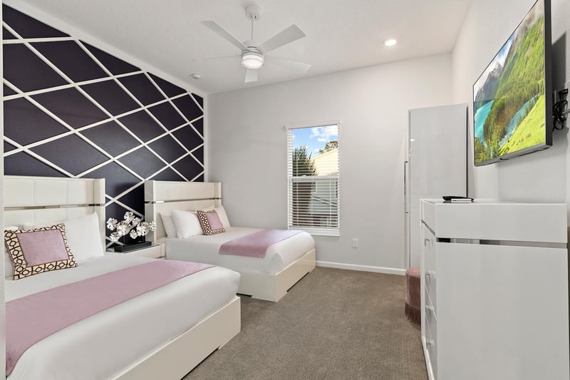 Slalom at Villatel Village Solterra