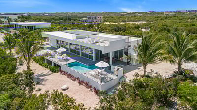 Long Bay,Caicos Breeze