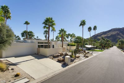 Luxury Villa Photo #12