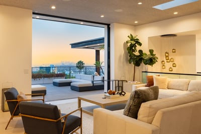 Luxury Villa Photo #26