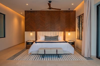 Luxury Villa Photo #19