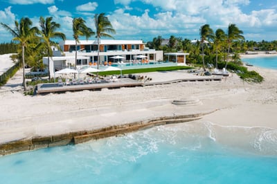 Luxury Villa Photo #2