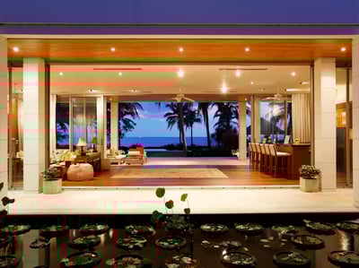 Luxury Villa Photo #18