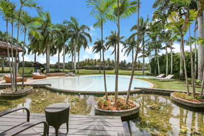 Luxury Villa Photo #9