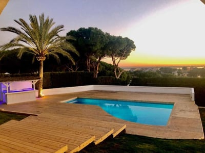 Luxury Villa Photo #7