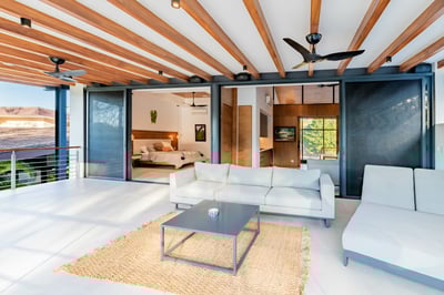Luxury Villa Photo #27