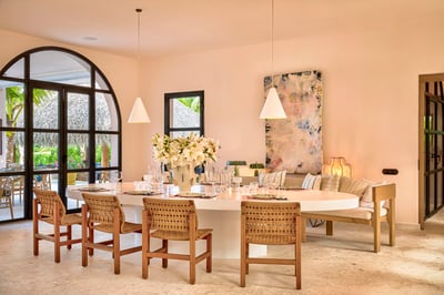 Luxury Villa Photo #21