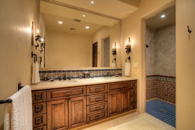 Luxury Villa Photo #37
