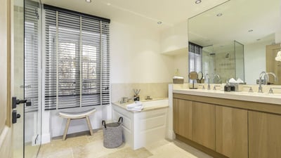 Luxury Villa Photo #22