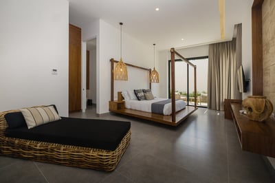 Luxury Villa Photo #27