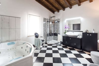 Luxury Villa Photo #30