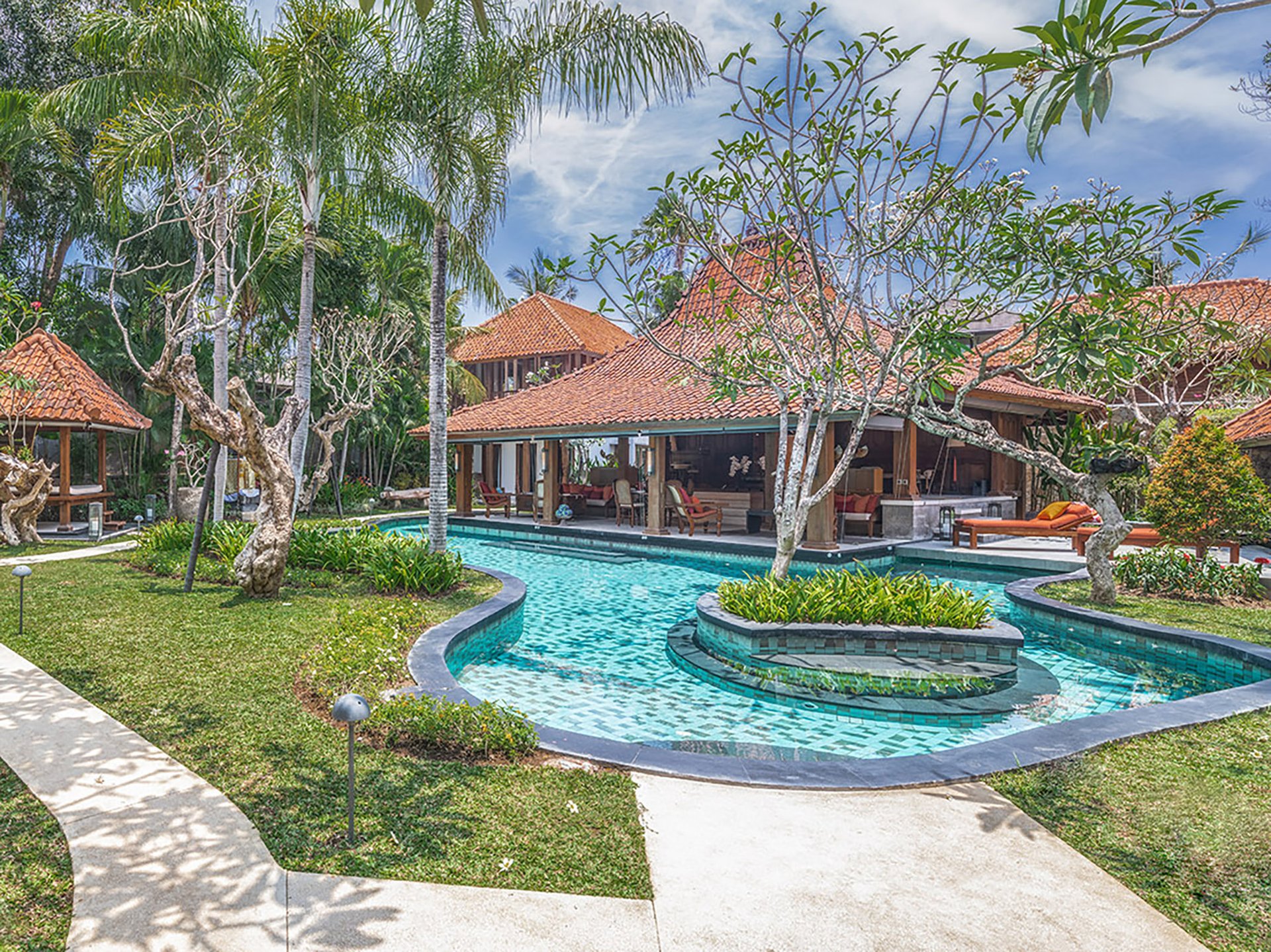 Des Indes Villas - 1