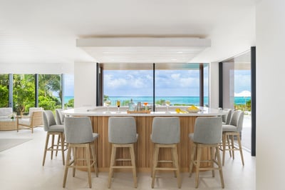 Luxury Villa Photo #25