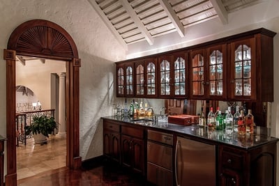 Luxury Villa Photo #7