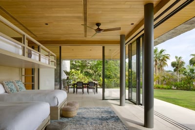 Luxury Villa Photo #26