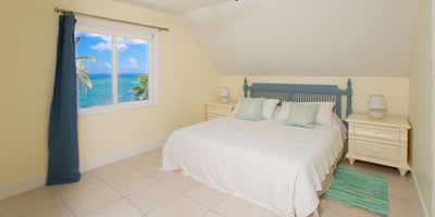 Luxury Villa Photo #12
