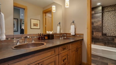 Second Lower King Ensuite