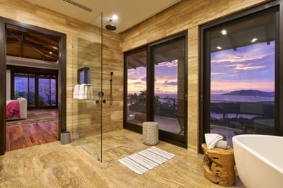 Luxury Villa Photo #26