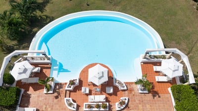 Luxury Villa Photo #13