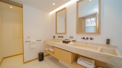 Luxury Villa Photo #53