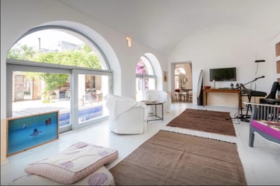 Luxury Villa Photo #8