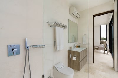 Luxury Villa Photo #45