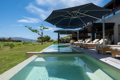 Luxury Villa Photo #4
