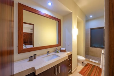Luxury Villa Photo #28