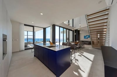 Luxury Villa Photo #19