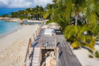 Luxury Villa Photo #9