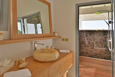 Luxury Villa Photo #45