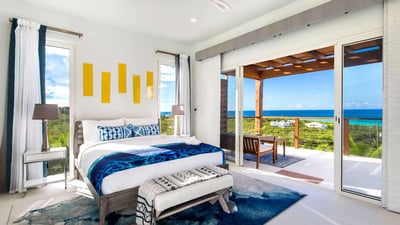 Luxury Villa Photo #35