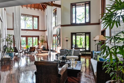 Luxury Villa Photo #19