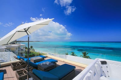 Luxury Villa Photo #2