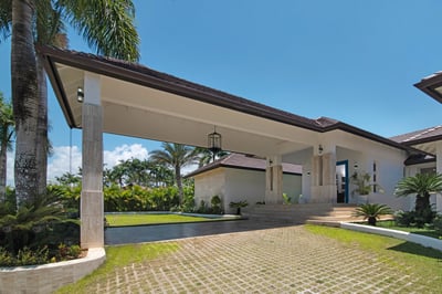 Luxury Villa Photo #26