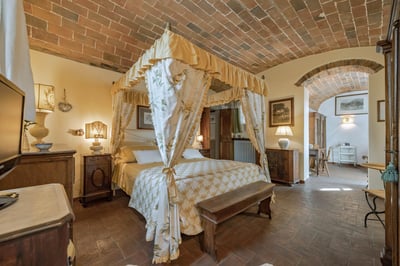 Luxury Villa Photo #29