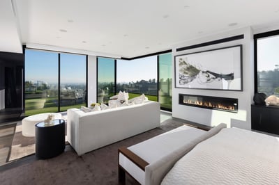 Luxury Villa Photo #17
