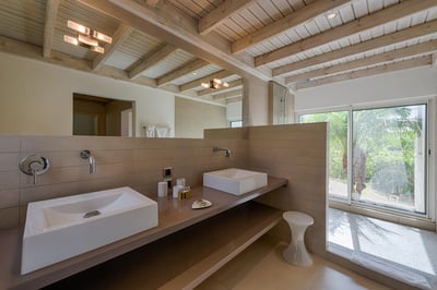 Luxury Villa Photo #27