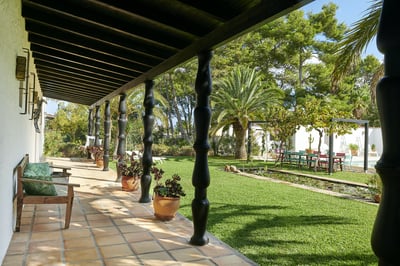 Luxury Villa Photo #12